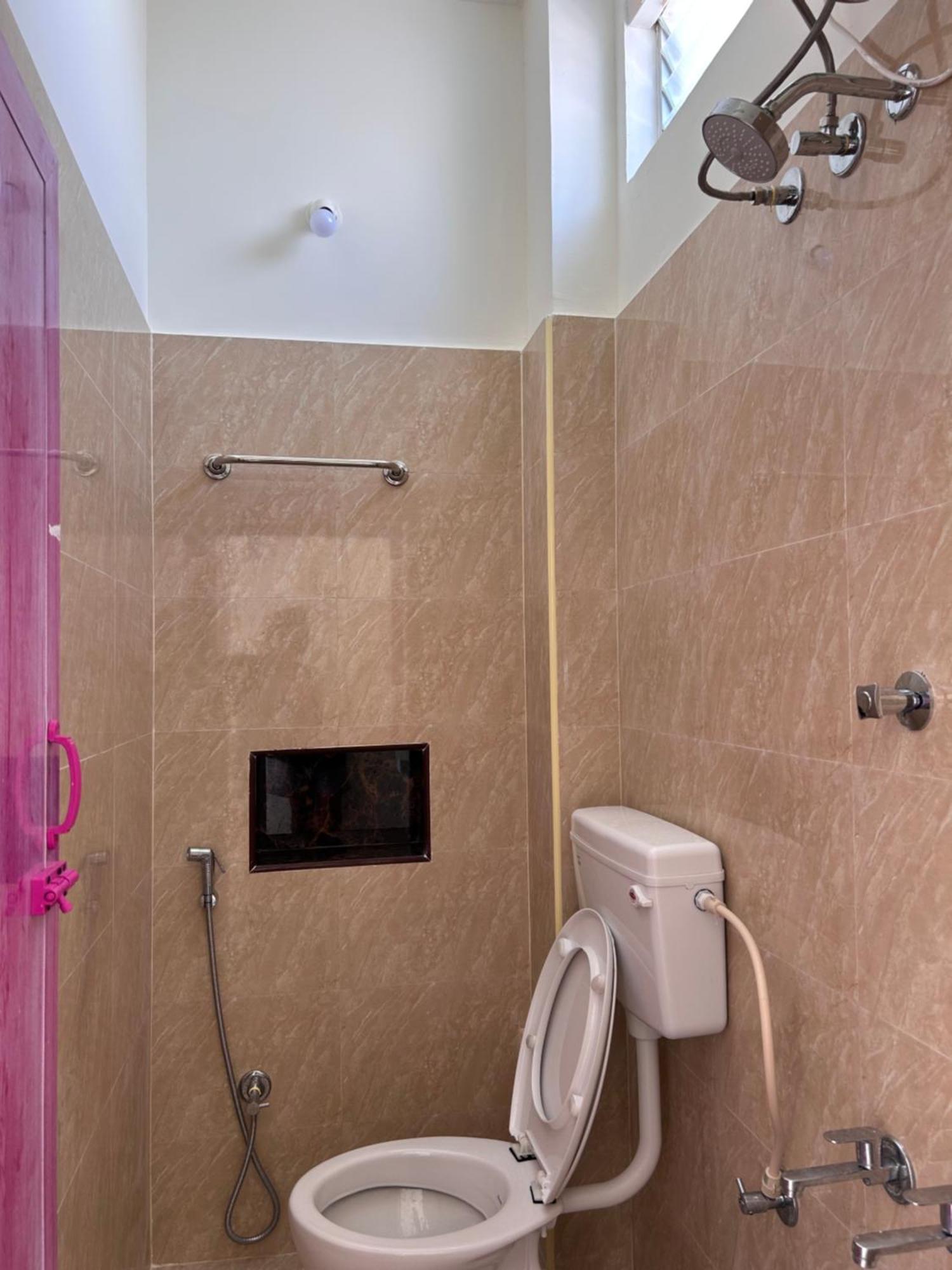 Dss Home Stay Just 500 Meter Girivalam Road Tiruvannāmalai Dış mekan fotoğraf