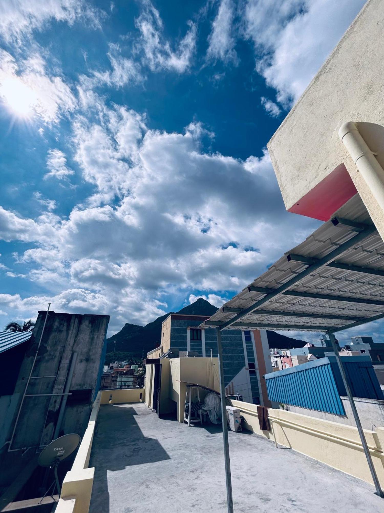 Dss Home Stay Just 500 Meter Girivalam Road Tiruvannāmalai Dış mekan fotoğraf